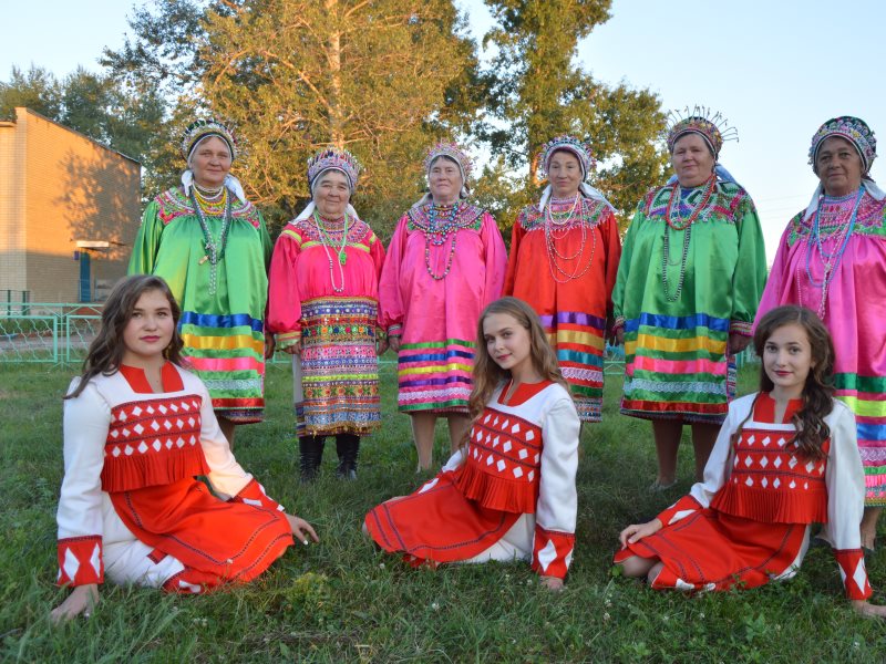 Укажите название.